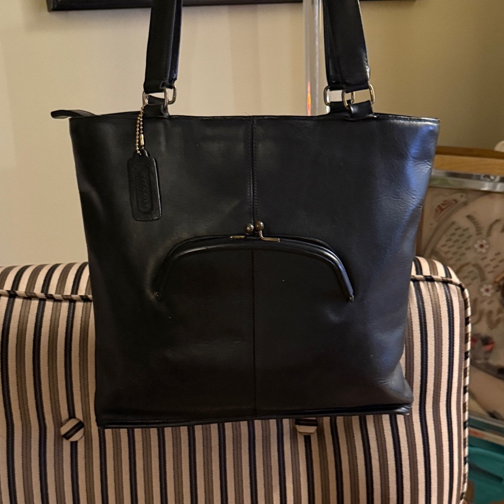Vintage Coach Kisslock Skinny Tote GLUE IN REGISTRATION 9546 9450 9545 black NYC - Picture 2 of 14
